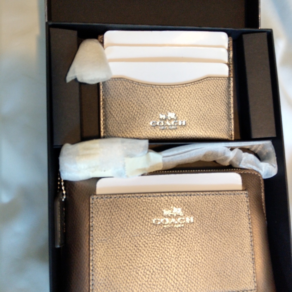 Coach card holder and coin purse